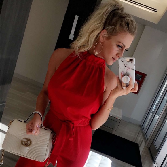 Meet your Posher, Jessica - Picture 3 of 7